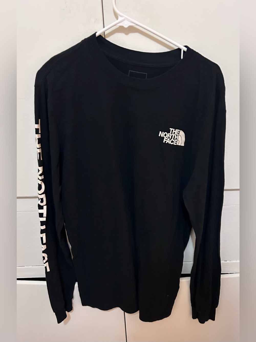 The North Face mens size large long sleeve shirt
